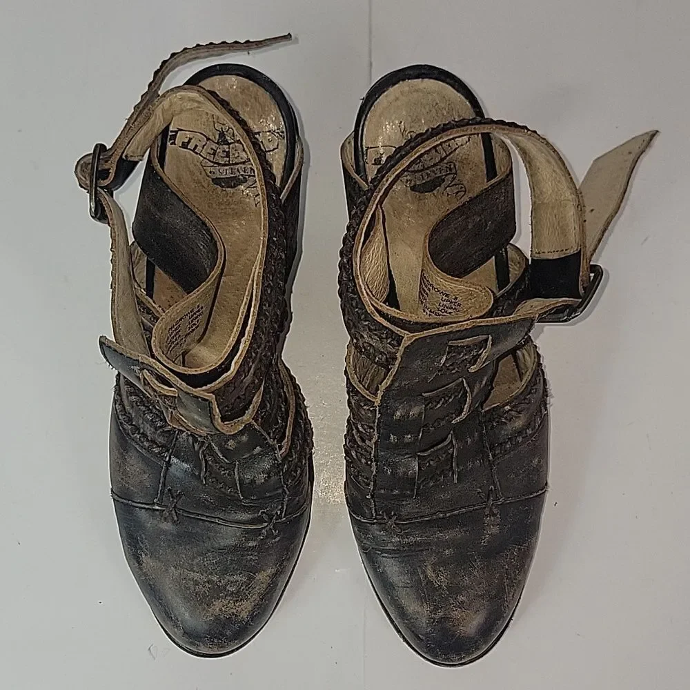 Freebird By Steven Crowe distressed Leather Women's Ankle‎ Boots